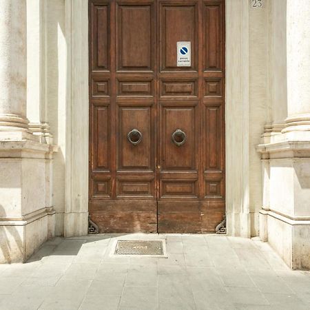 Rotonda 23 - Pantheon View Apartment Rome Exterior photo